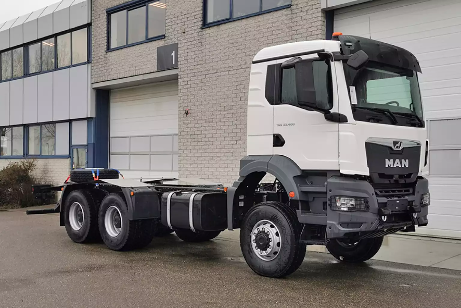 MAN TGS 33.400 BB CH 6×6 Châssis-cabine
