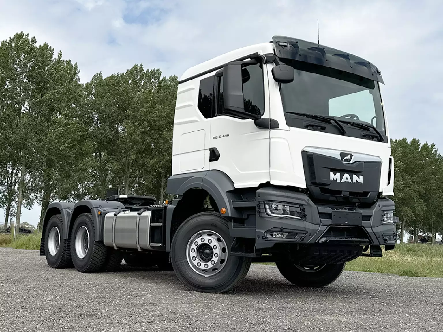 MAN TGS 33.440 BB SA 6×4 Tête de tracteur