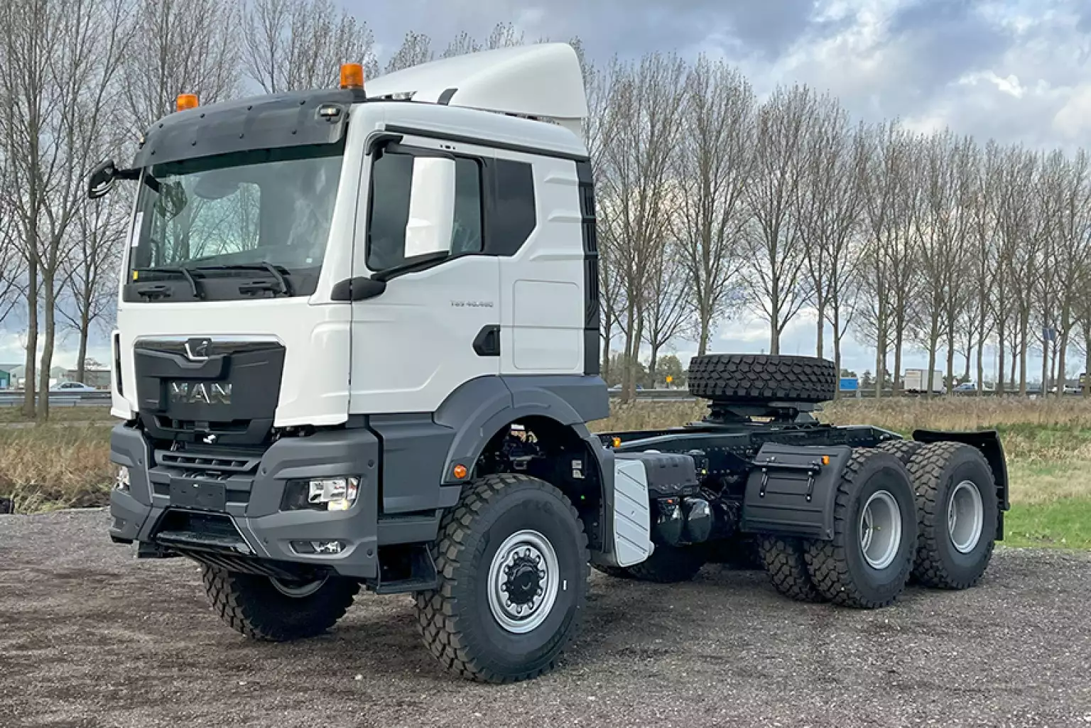 MAN TGS 40.480 BB SA 6×6 Tête de tracteur